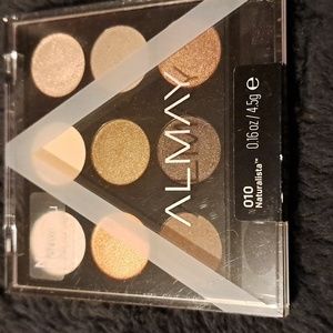 NEW almay eye shadow